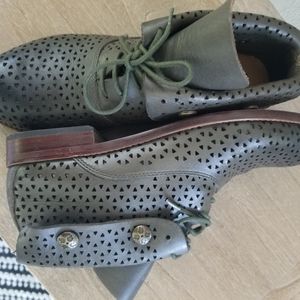 Patricia Nash booties